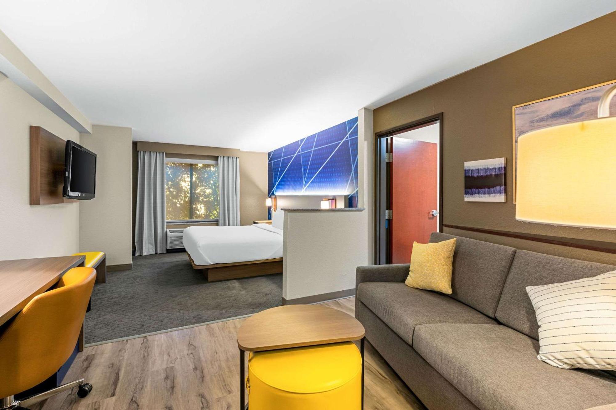 Comfort Suites Vacaville-Napa Valley Area מראה חיצוני תמונה