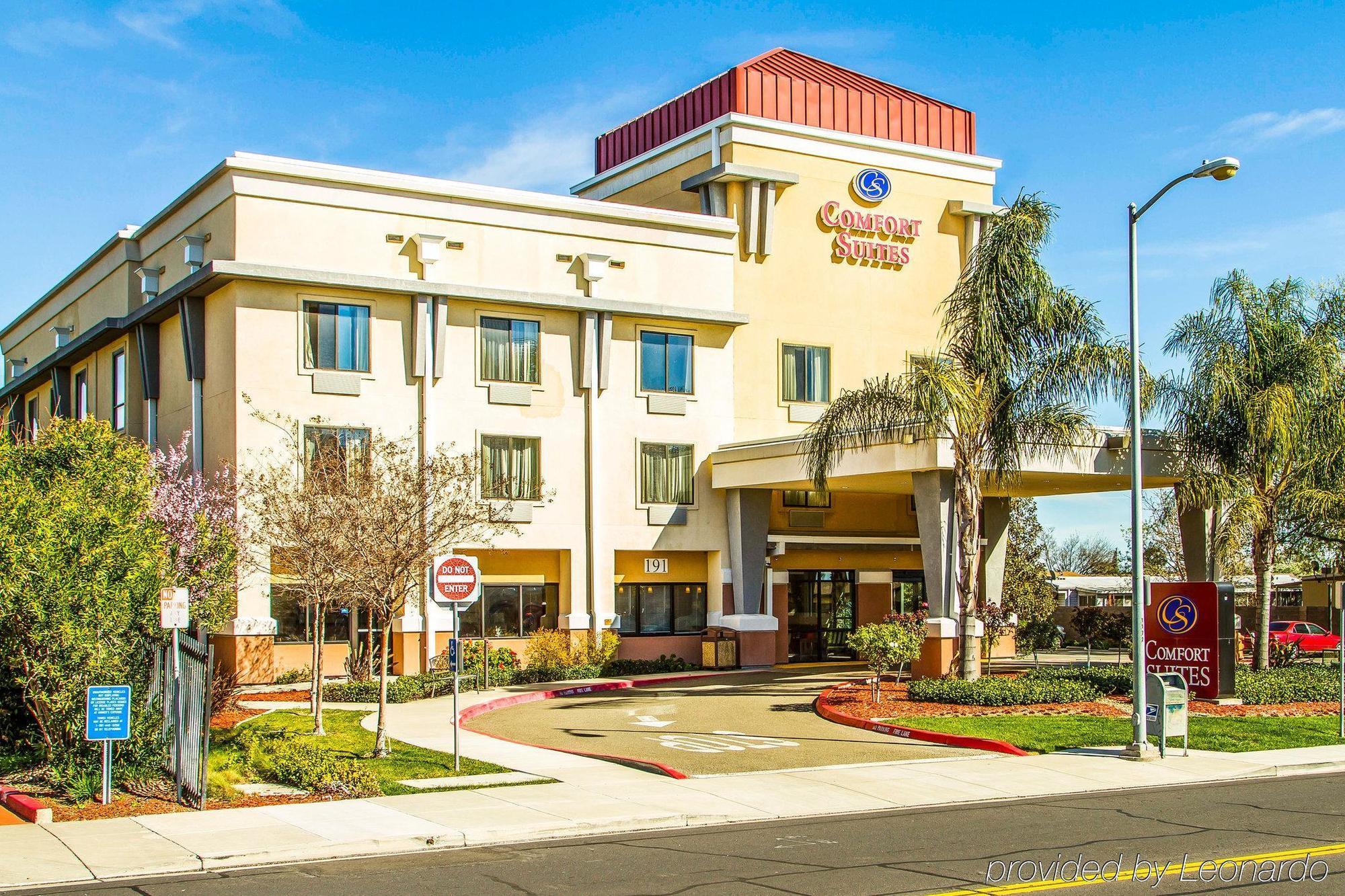 Comfort Suites Vacaville-Napa Valley Area מראה חיצוני תמונה